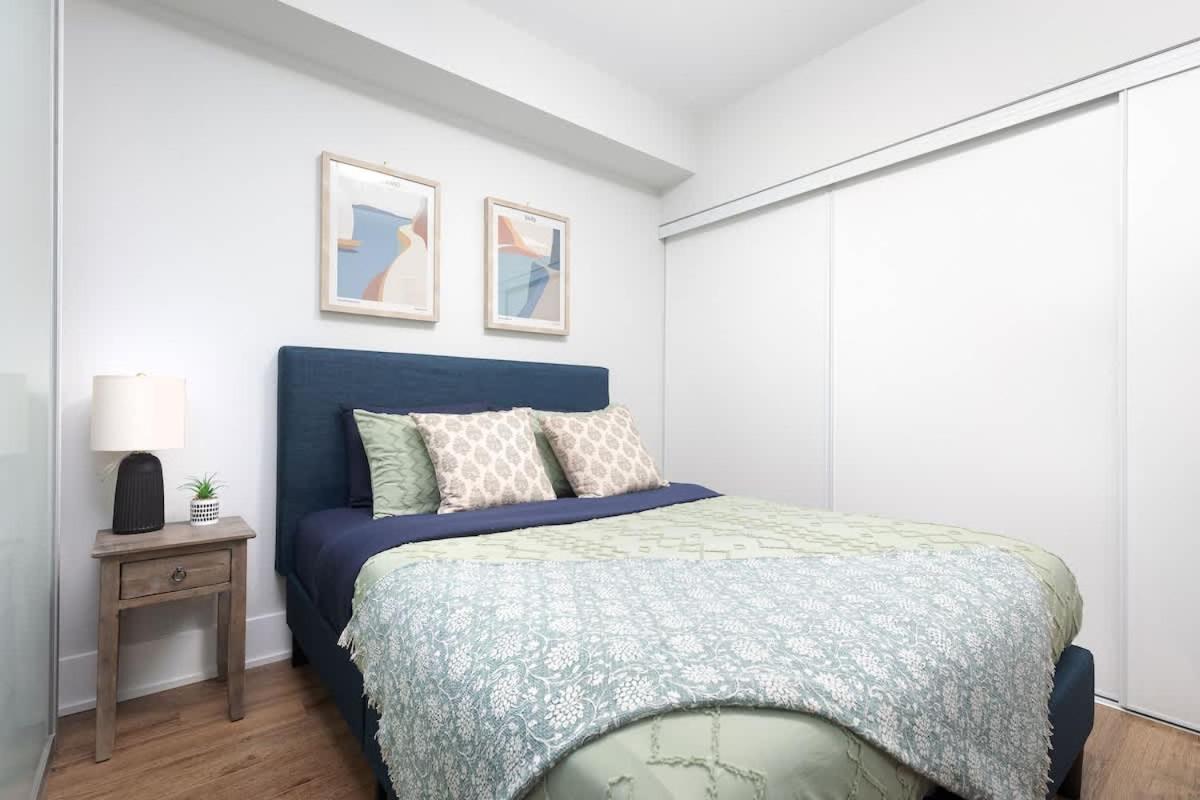 Sleeps 4 - Best Location In Toronto For Tourists Apartment Exterior photo